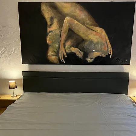 Kunsthaus Am Hafen - Umzaeunter Garten, Sauna Im Haus Prázdninový dům